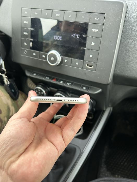 Iphone 11 128гб 71емкс