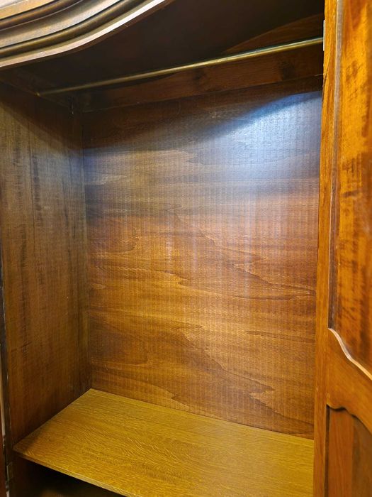 Дъбов четирикрилен гардероб