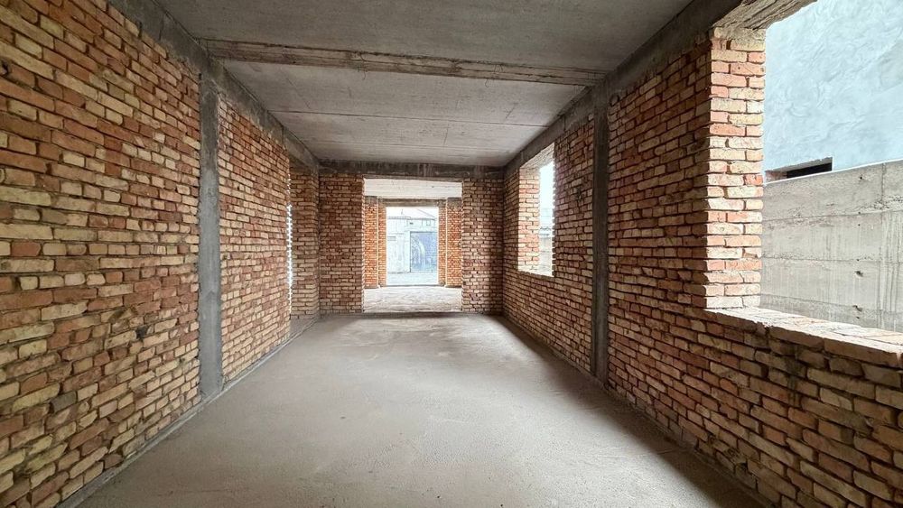 Kottej sotiladi 4sotix