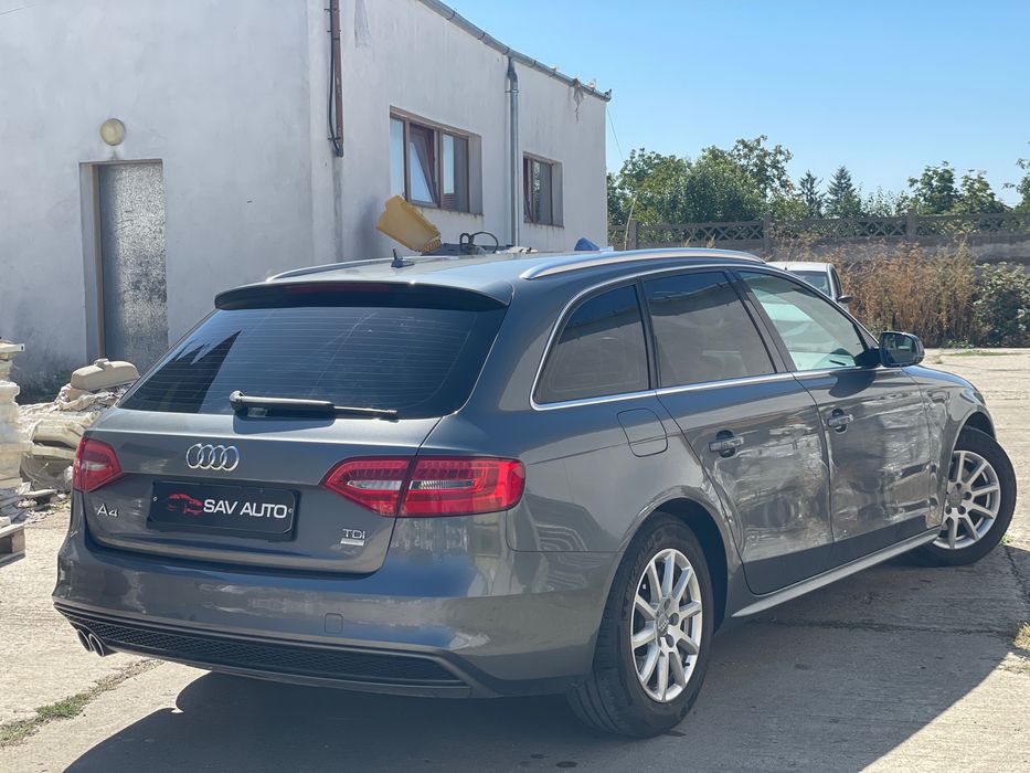 Audi A4 2.0 TDI S-Line