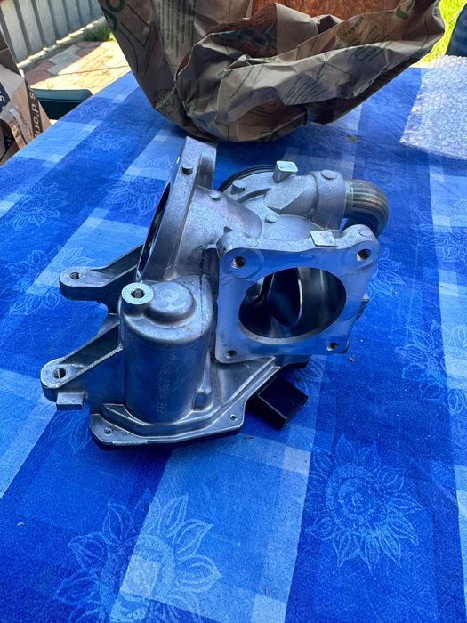 Vând diferite piese noi de Iveco și Fiat ducați, 2