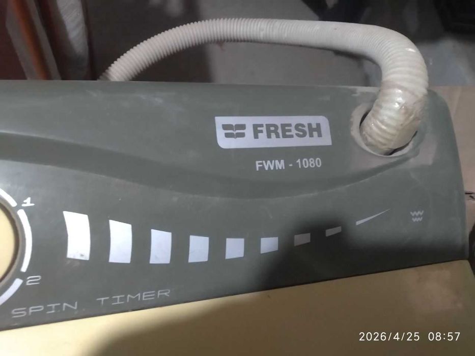 Полуавтомот кир ювиш мошинаси