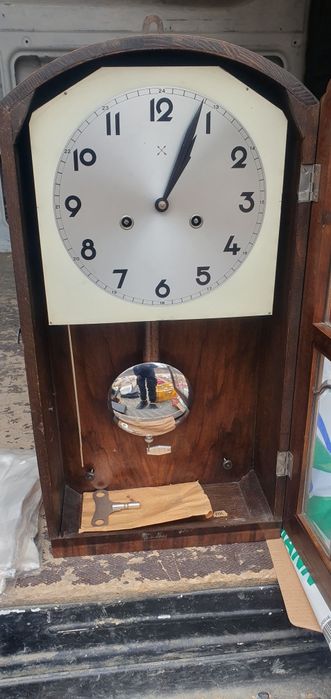 ceas de perete cu pendul