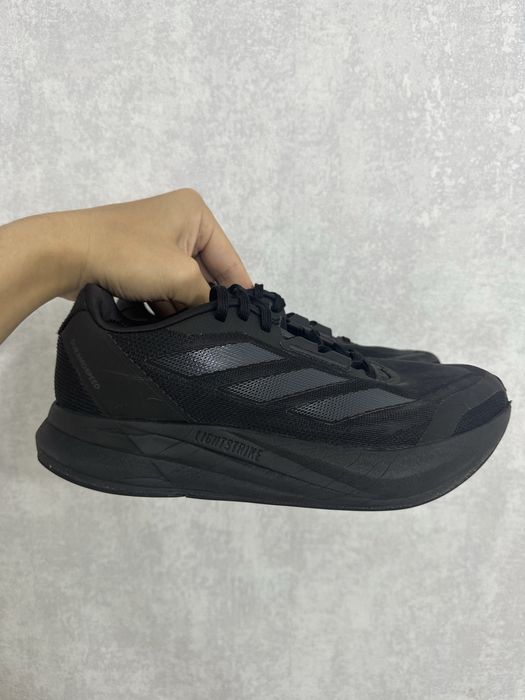 Кроссовки adidas оригинал