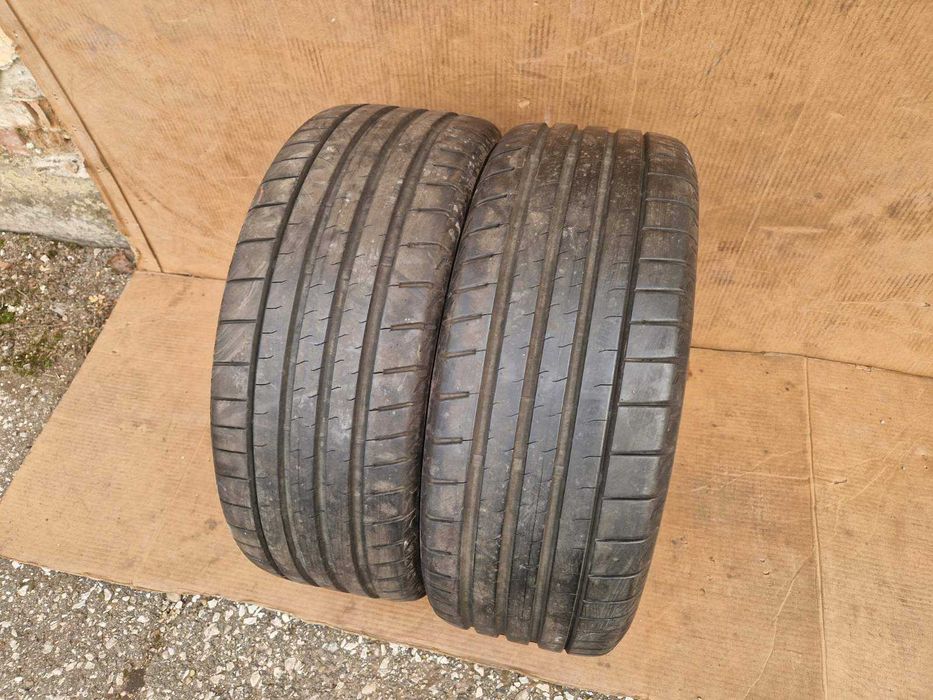 2 Goodyear R18 255/40 Летни гуми Runflat  DOT4318