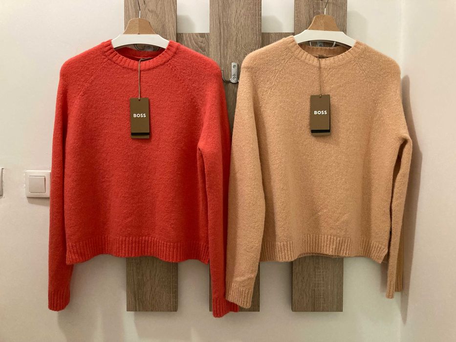 Блузи , пуловери на BOSS, в свежи цветове, нови с етикет