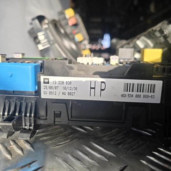 Kit pornire complet Opel Zafira B 1.6 I 105 cp 77 kw Z16XE1