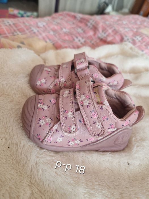 Лот обувки от 18 до 23номер