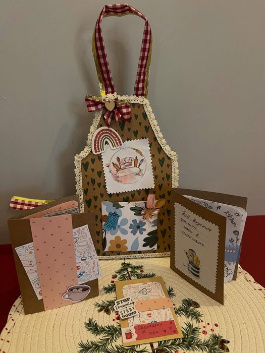 Ръчно правен албум