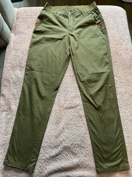 Дамски панталон ASOS и пола BENETTON