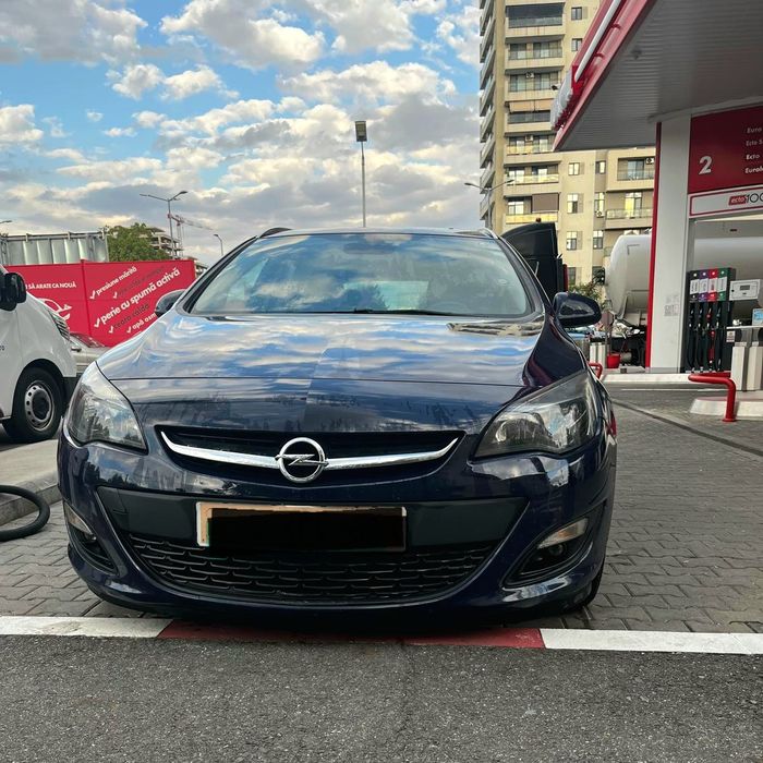 Opel astra j 2014