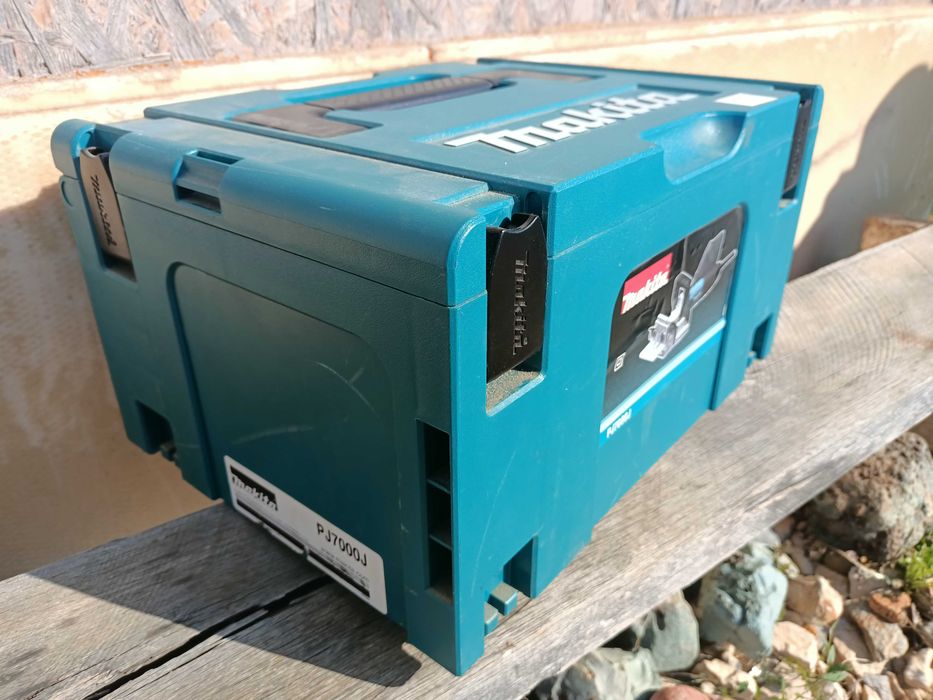 Masina de frezat biscuiti Makita PJ7000J - Aproape NOUA (Valiza MakPac, 230V) Made in USA