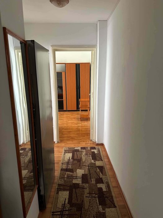 Apartament de inchiriat, 2 camere, decomandat, etaj 2, Strada Stejarului (in spate la Liceul Radu Negru), Fagaras