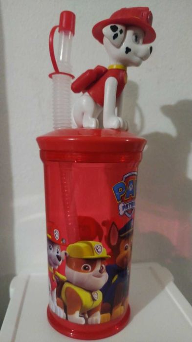 Нова  3 D детска чаша със сламка и фигурка  Пес Патрул Маршал