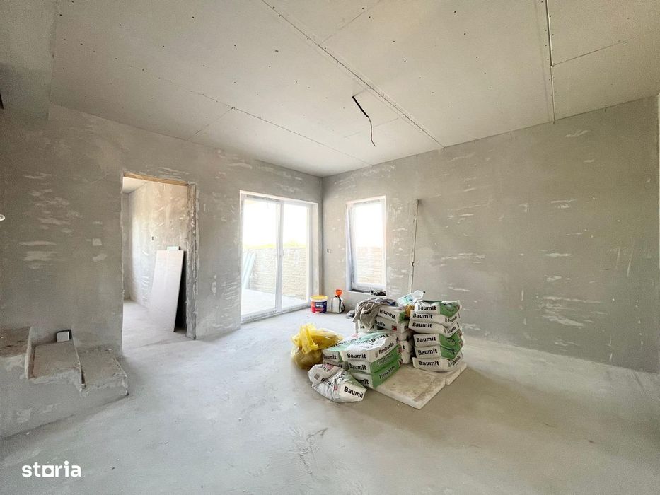 Duplex cu 3 dormitoare + living - Mosnita Veche