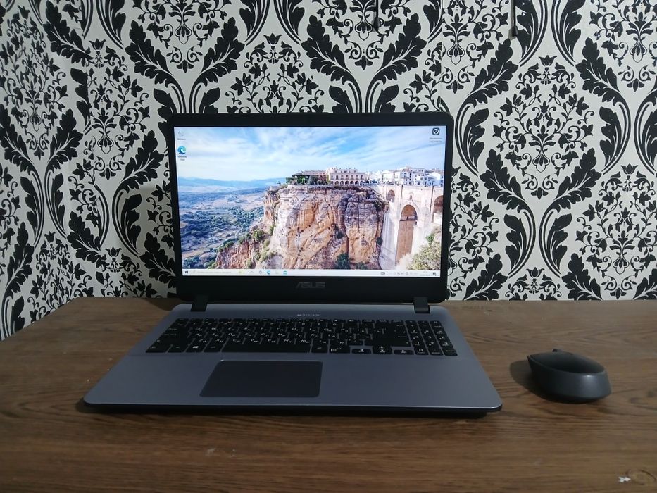 Asus для учёбы современный