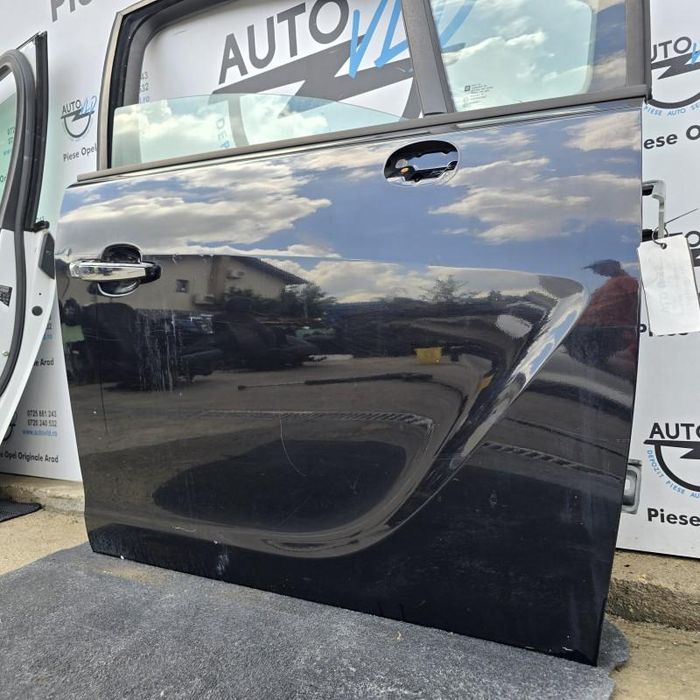 Portiera usa neagra Z20R dreapta fata Opel Meriva B facelift