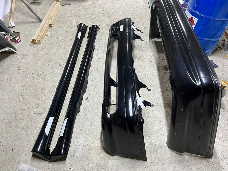 Мерседес 210 бампера продаётся