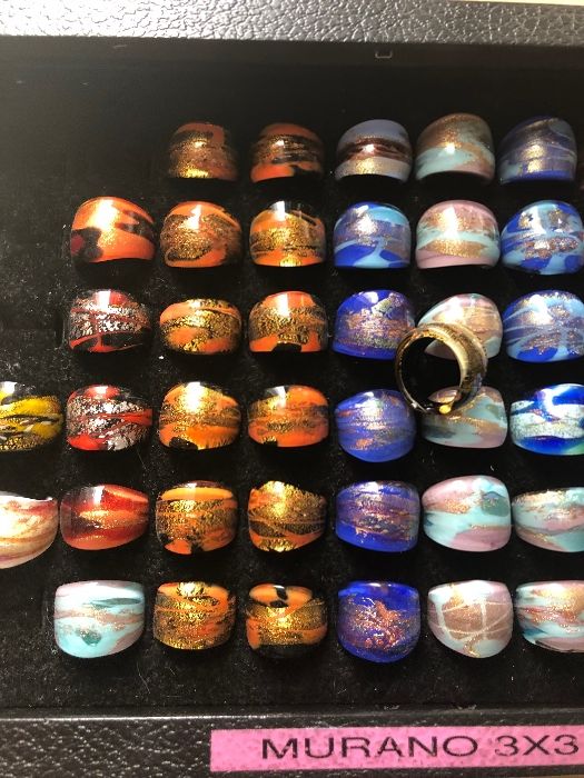 Inele din sticla de Murano