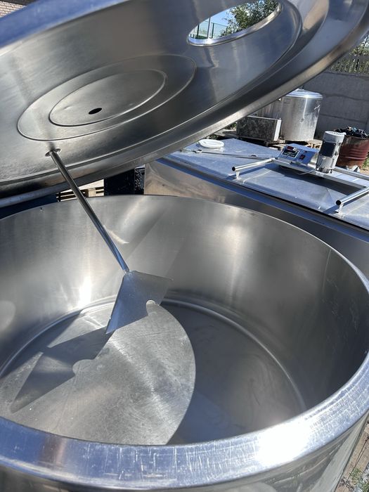 Охладитель  молока на 800 литров