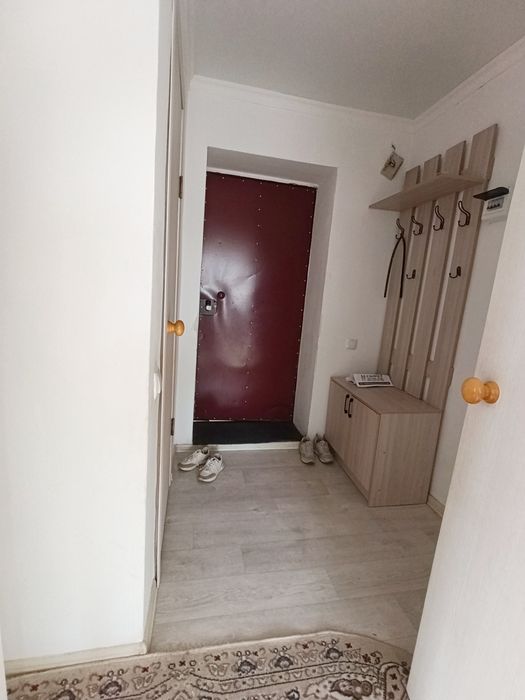 Продается 1 ком кв Новосёлова 16/3