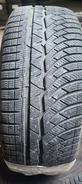 235/55/18 MICHELIN