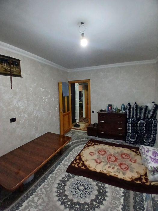 Срочно 2 хонали квартира сотилади!!!