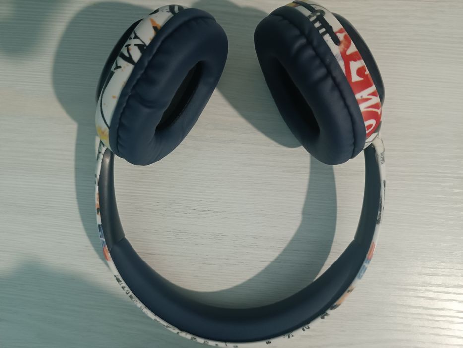 Quloqchin/naushnik. P7236C - model. Sifatli 6D va ancha vaqt ishlaydi.