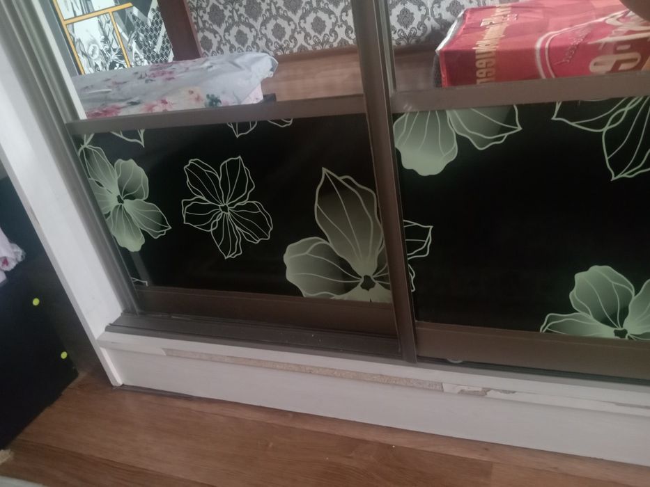 Продам шкаф купе