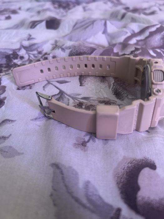 G-Shock часовник