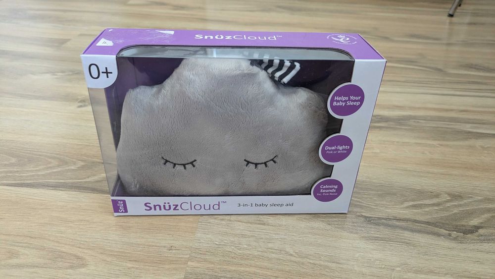 Играчка с бял шум и светлини за бебе