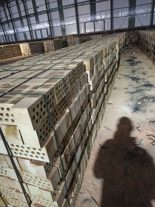 Pishgan gʻisht sotiladi narxi 1260soʻm gʻishtga gap yoʻq zoʻr