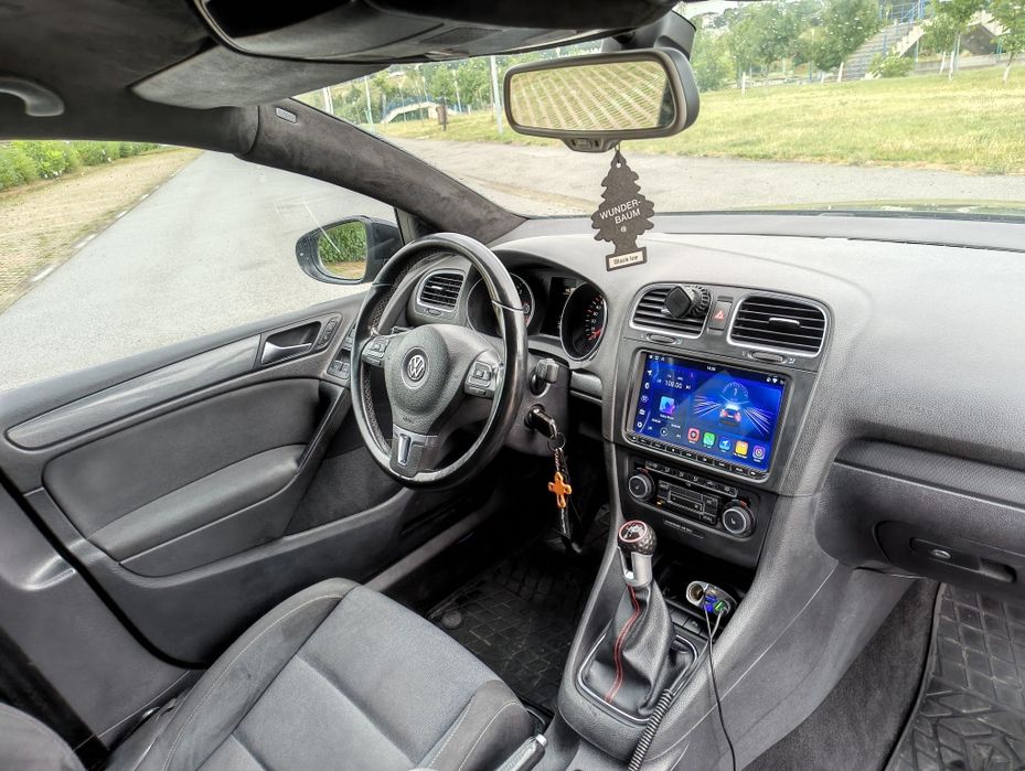 Volkswagen Golf 6 Style 1.6 TDI 105 CP – 2012