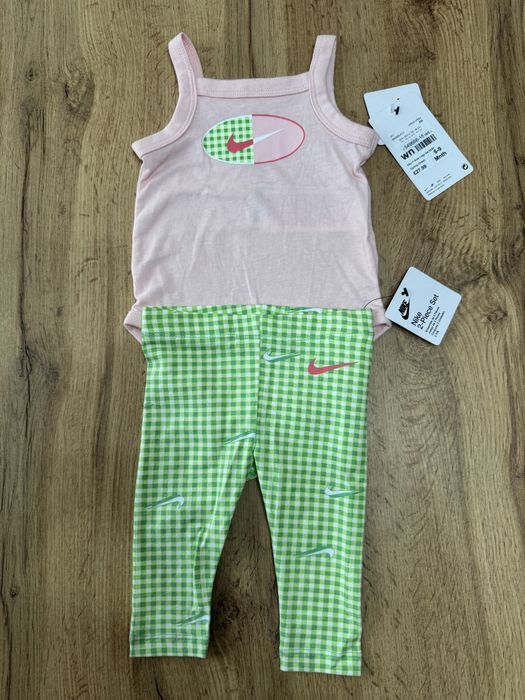 Комплект Nike за момиче