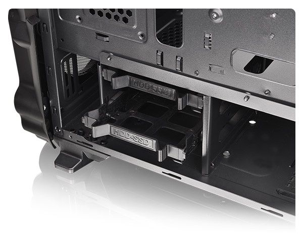 Кутия за геймърски компютър Thermaltake Versa N24