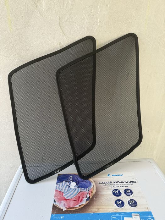 Шторки на машните на Rav4