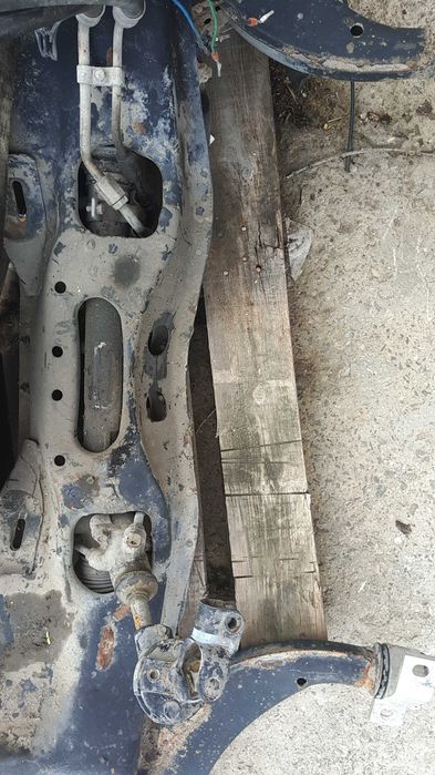 Субару Аутбек 3.0 H6 - Subaru Outback 3.0 на части