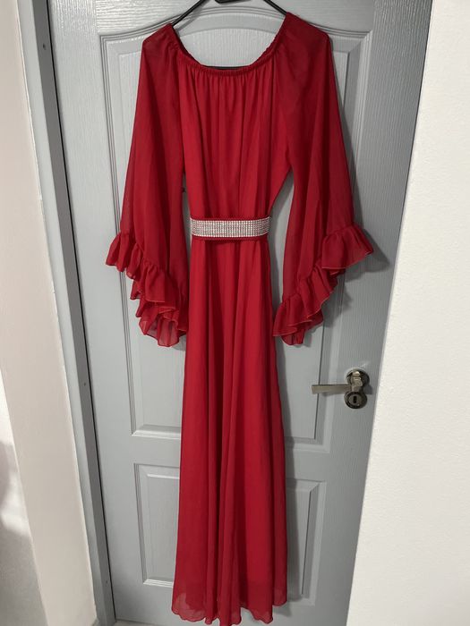 Rochie neagră cu trandafiri M-L