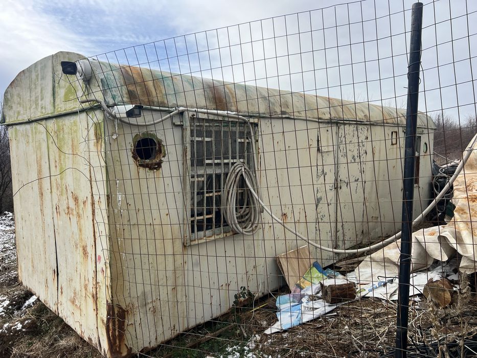 Фургон строителен фургон