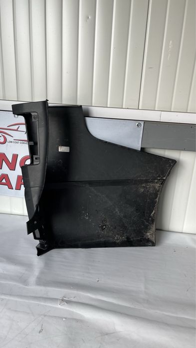 Заден ляв ъгъл на броня Renault Trafic 3 (2014-2022)