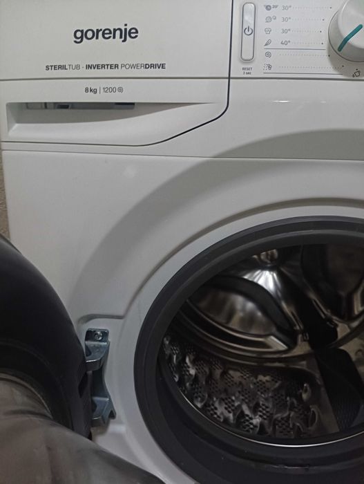 Пералня gorenje  8.кг 1200 оборота и за части се