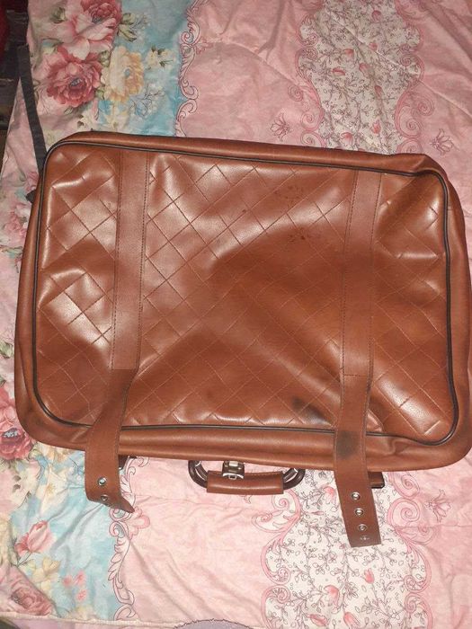 Чемодан кожанный импортный