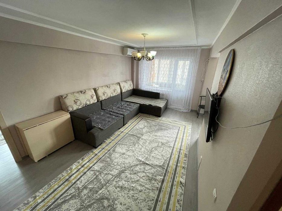 Продаётся 2-комнатная квартира, Космическая 16