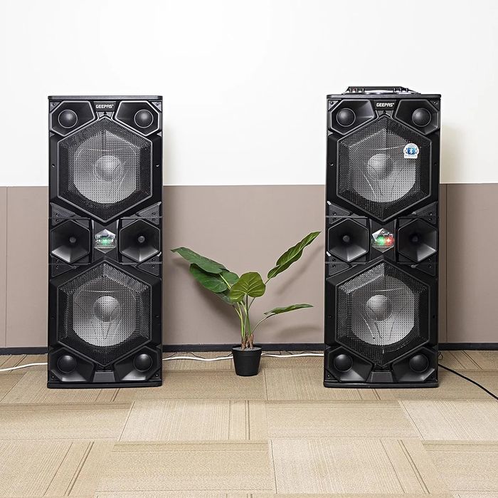 Калонка сотилади GEEPAS, жуда кучли ва тоза овоз