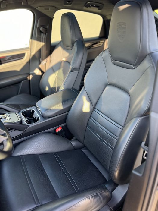 Porsche Cayenne Coupe S