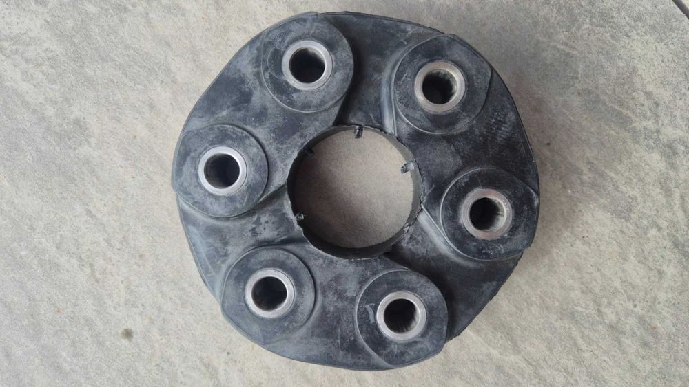 Гумено каре на преден кардан MEYLE ORIGINAL Quality