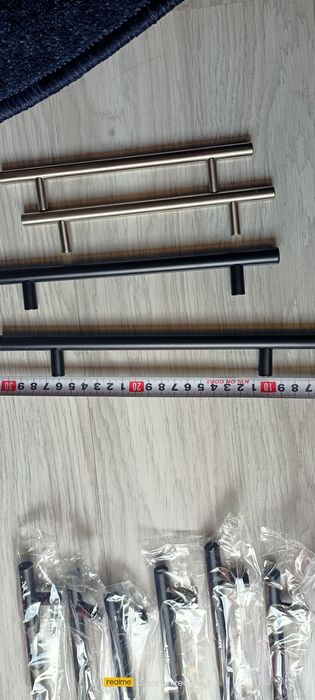 Дръжки за мебели, кухни