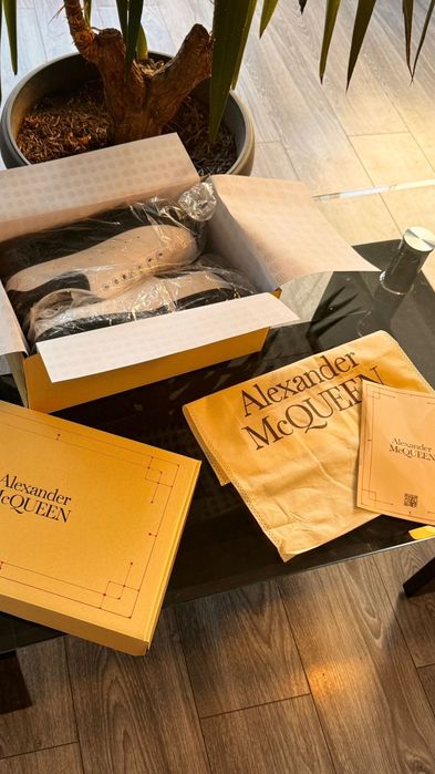 -Oferta-Alexander Mcqueen talpa silicon