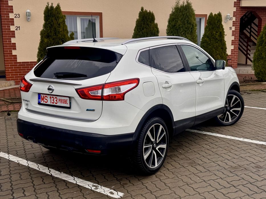 Nissan Qashqai *Tekna*Camere360*Distributie noua*Garantie*Rate