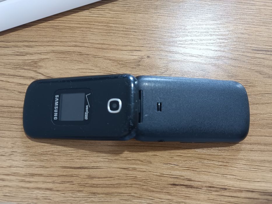Samsung verizon gusto 3